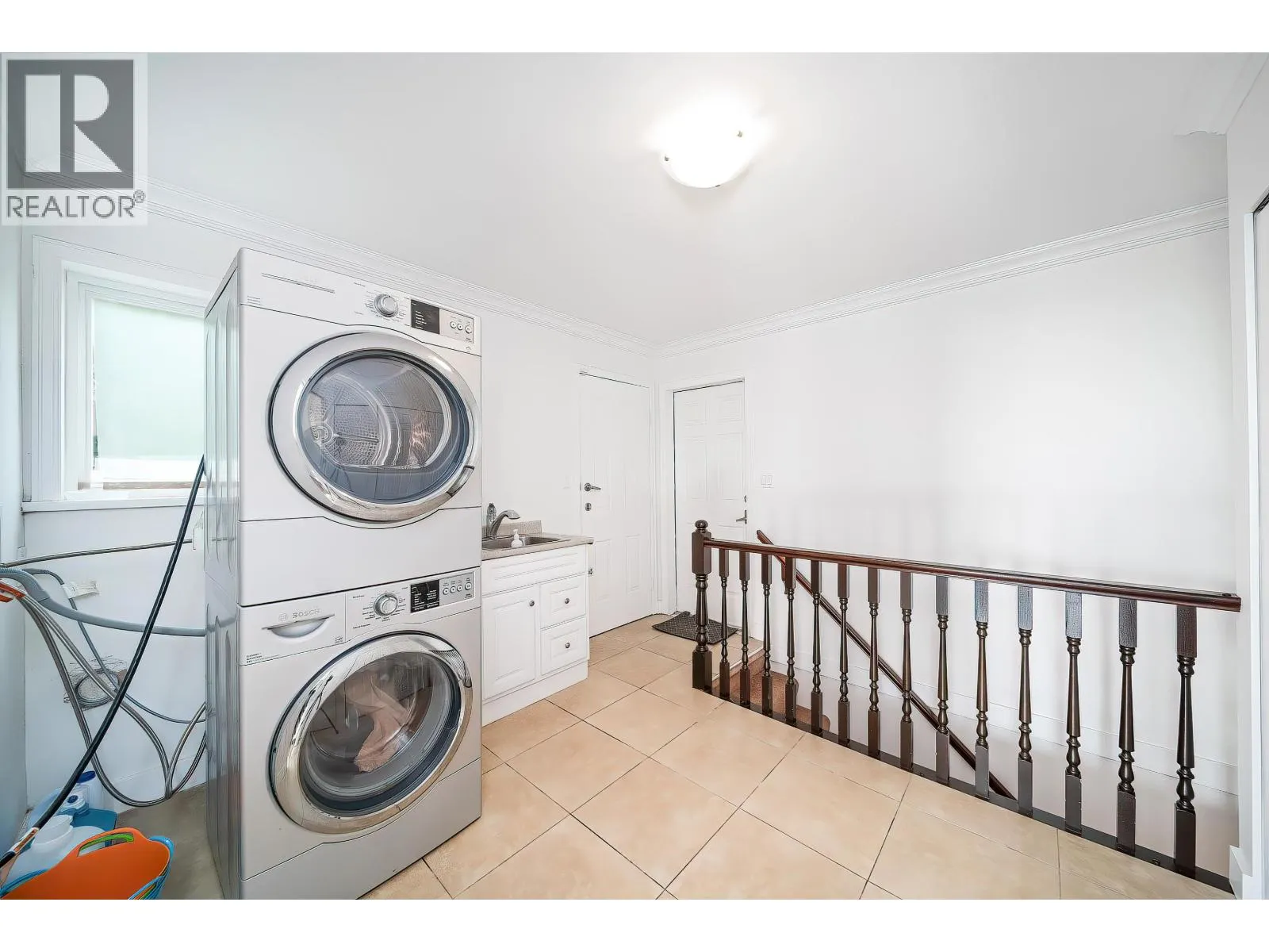 2138 WESTHILL PLACE