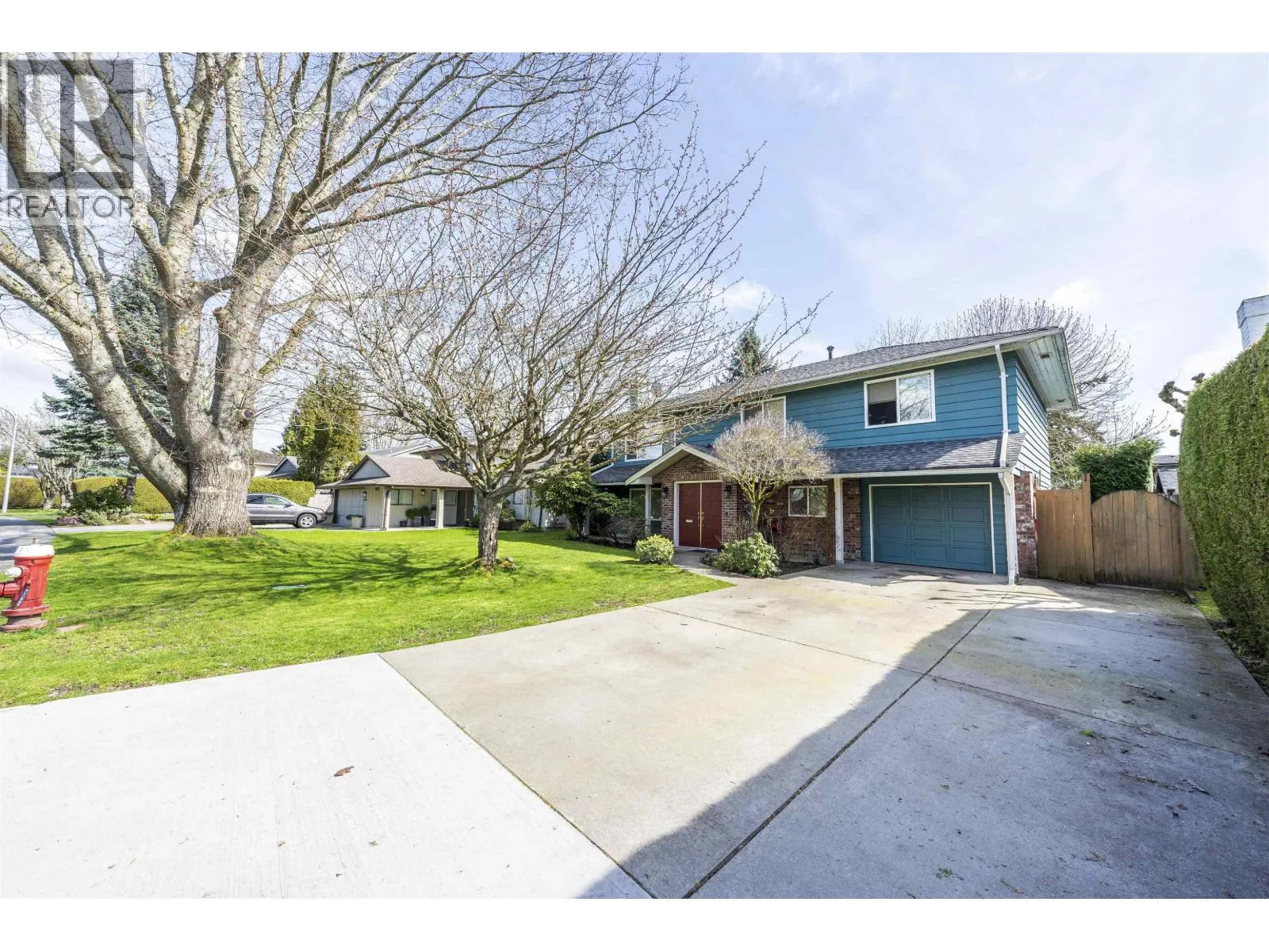 11700 KINGFISHER DRIVE