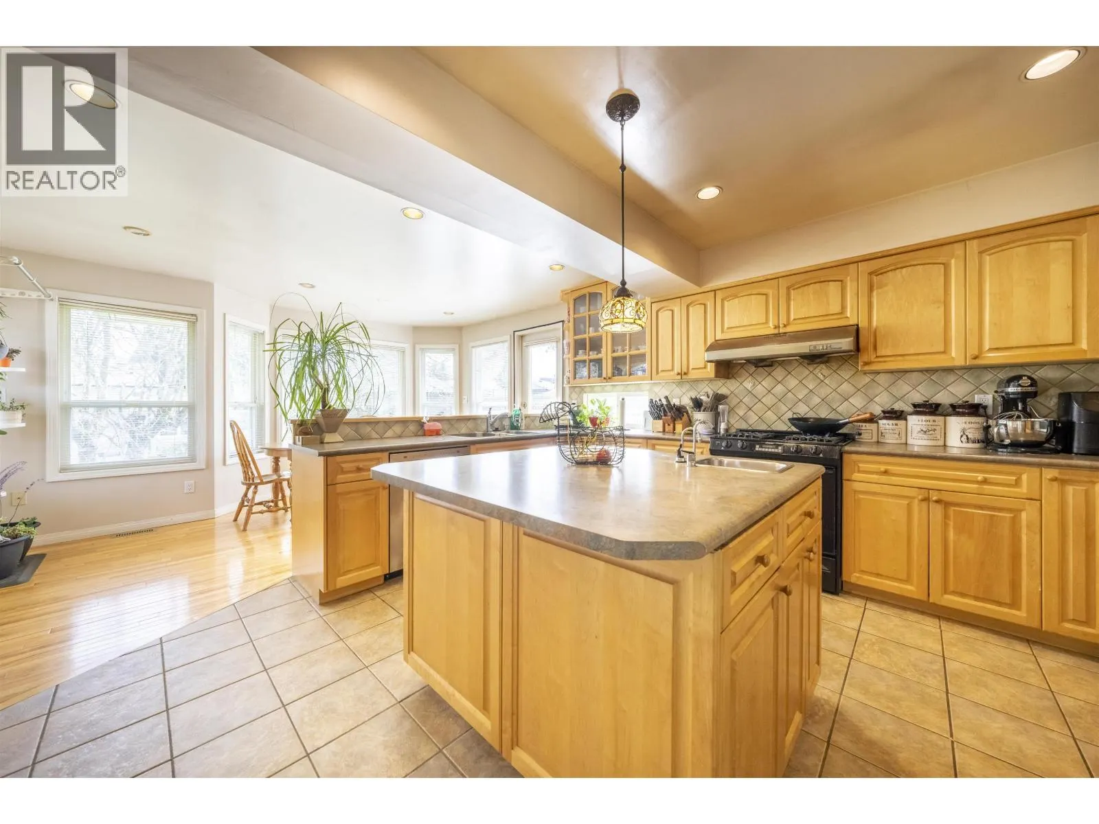 11700 KINGFISHER DRIVE