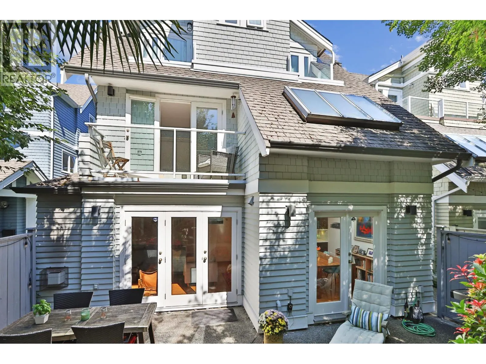 2610 POINT GREY ROAD