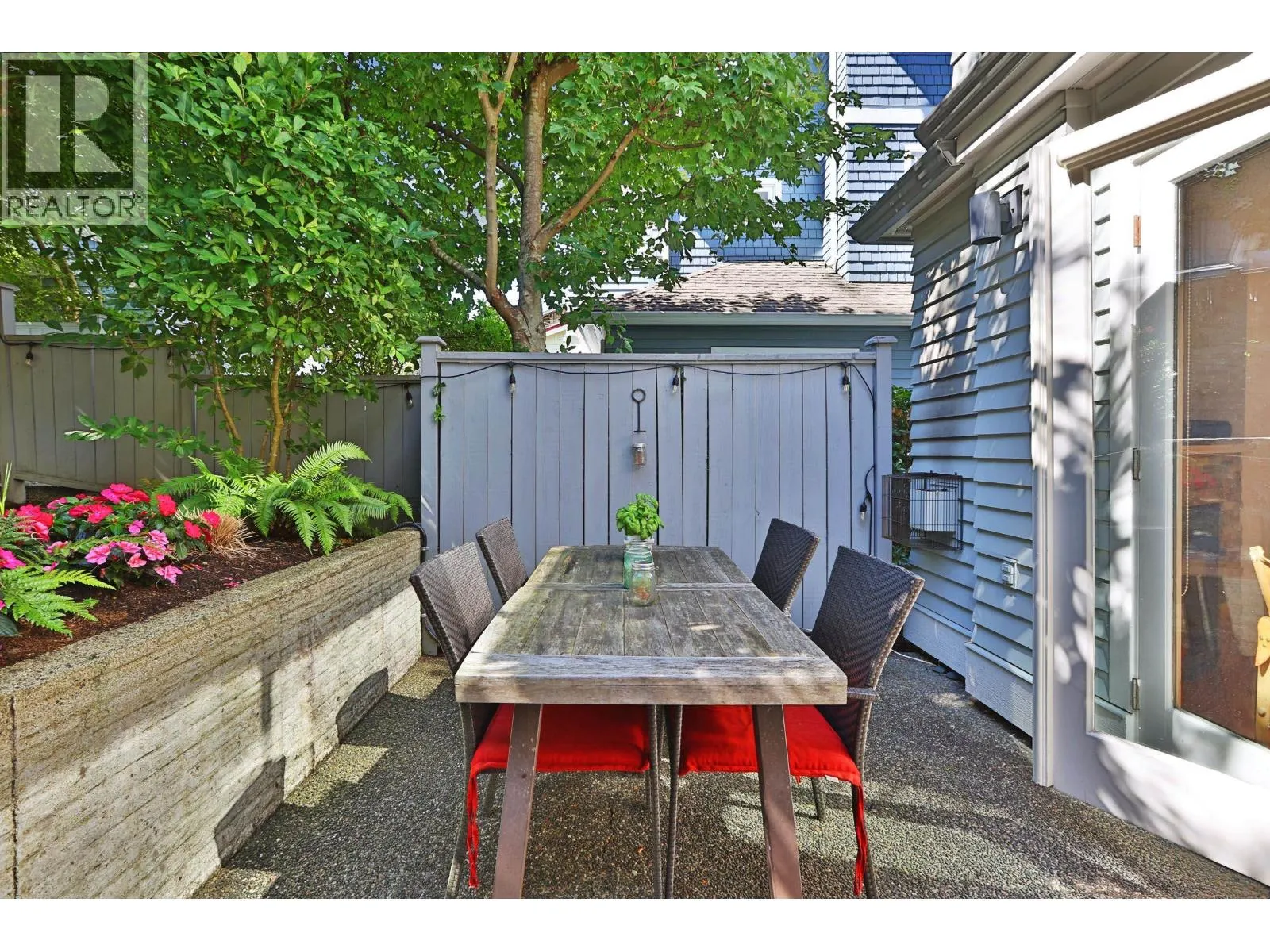 2610 POINT GREY ROAD