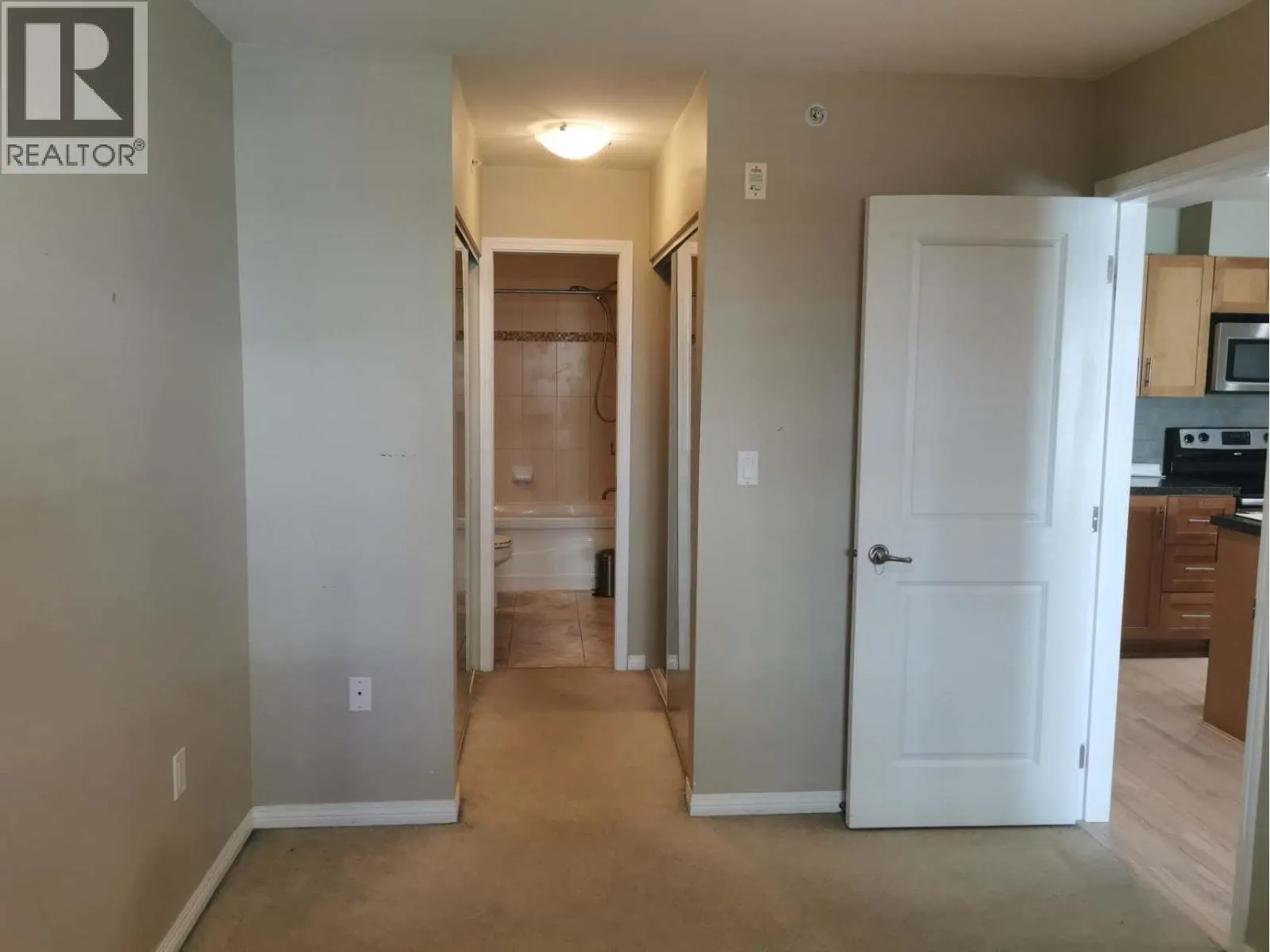 307 5000 IMPERIAL STREET