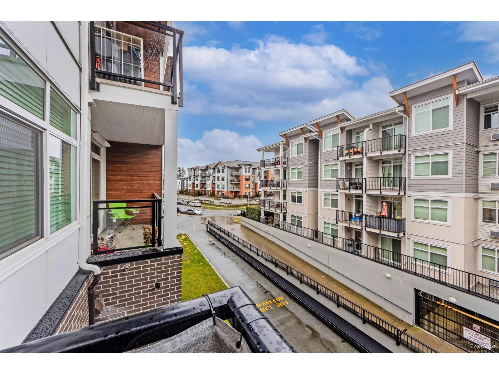 306 5415 BRYDON CRESCENT