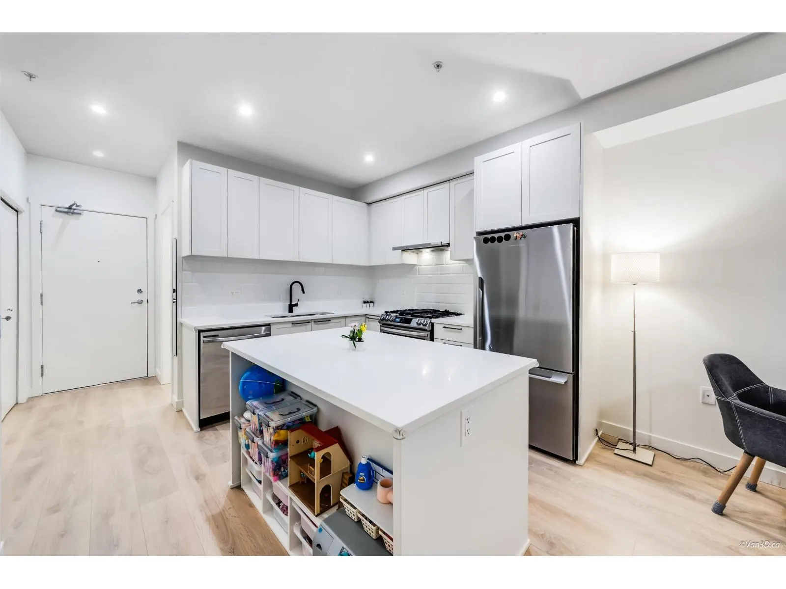 306 5415 BRYDON CRESCENT