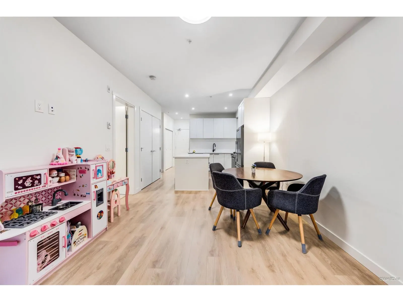 306 5415 BRYDON CRESCENT