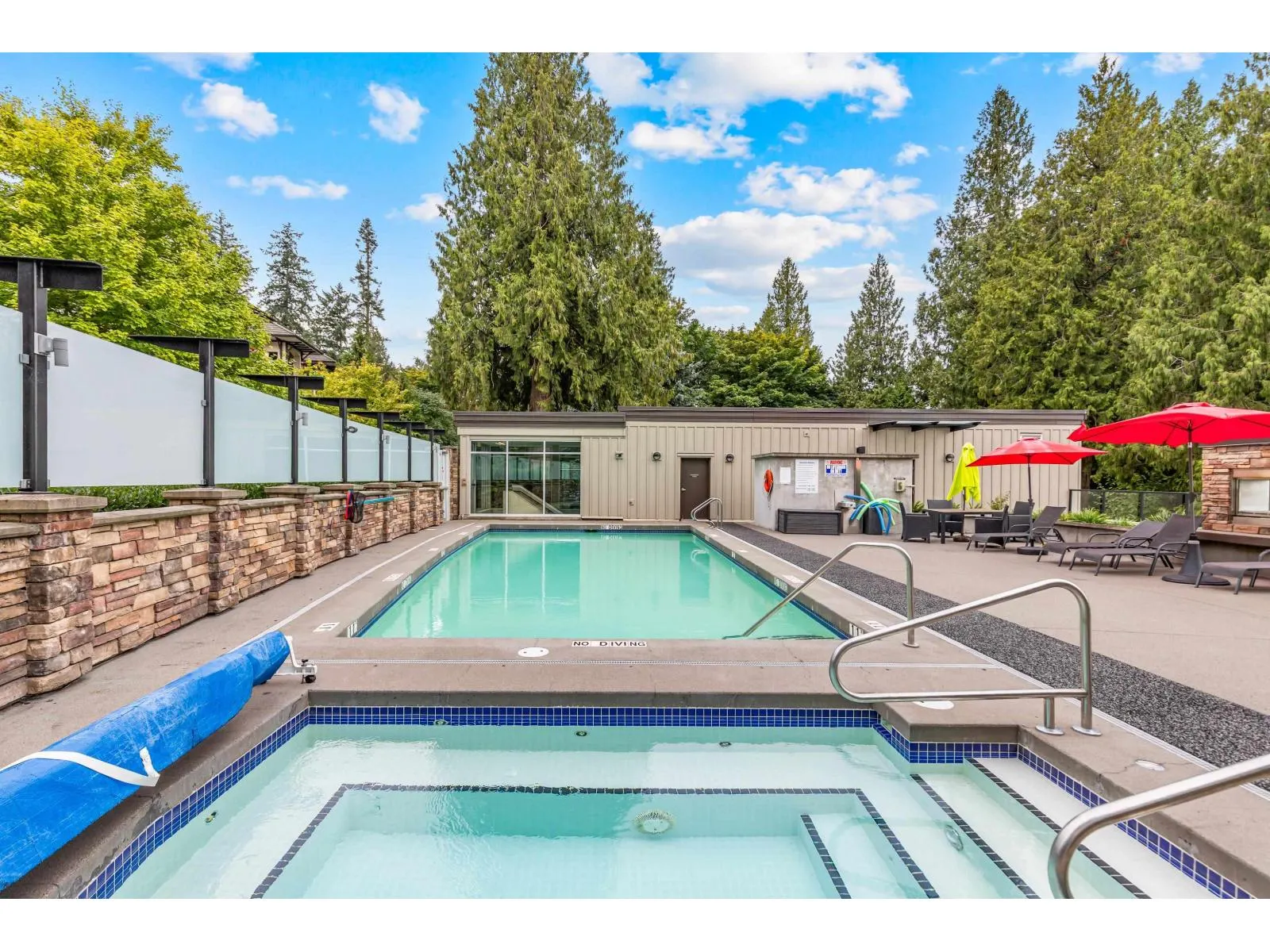 209 15185 36 AVENUE