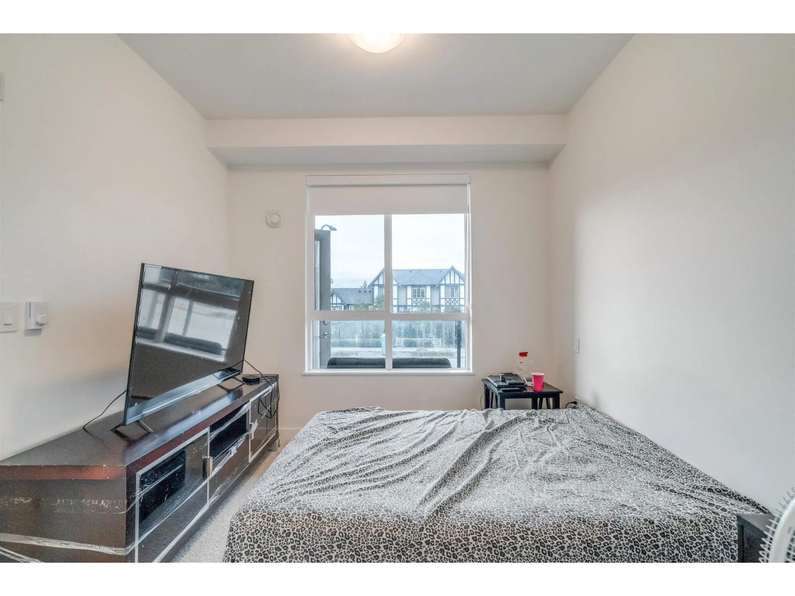 B220 20834 80 AVENUE
