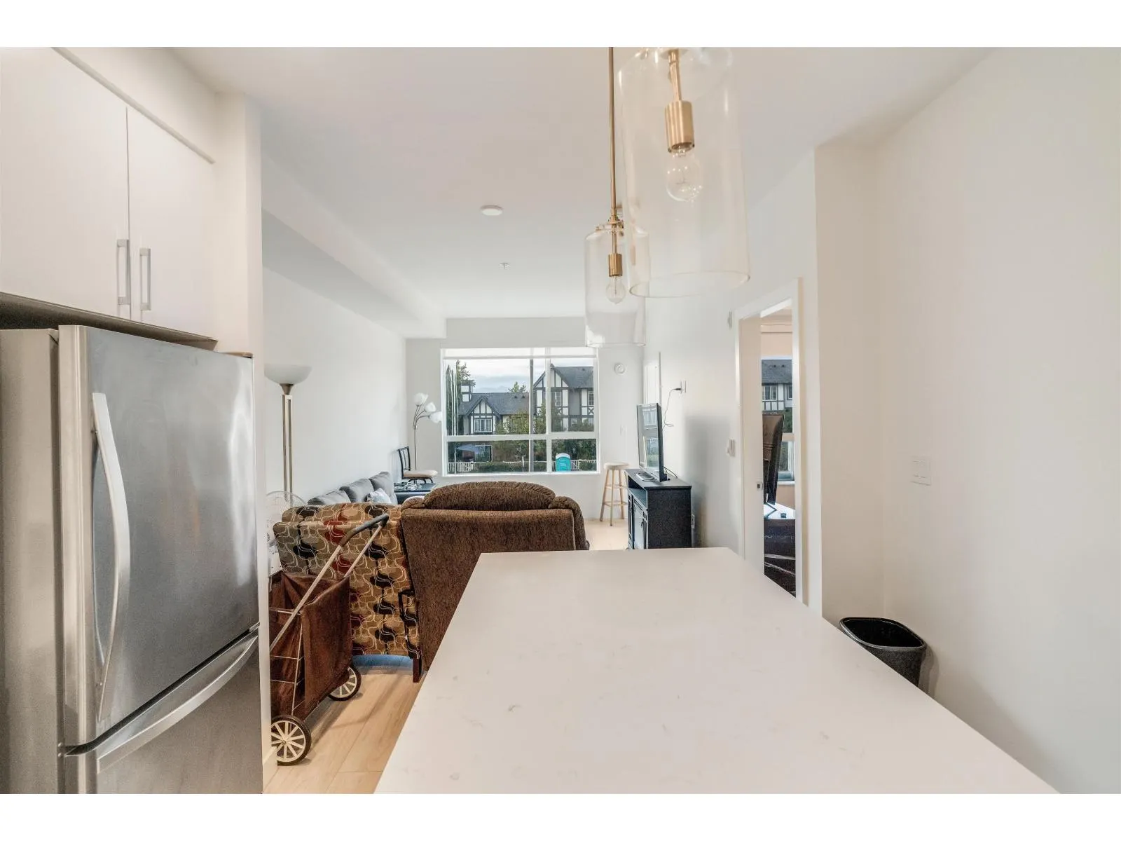 B220 20834 80 AVENUE