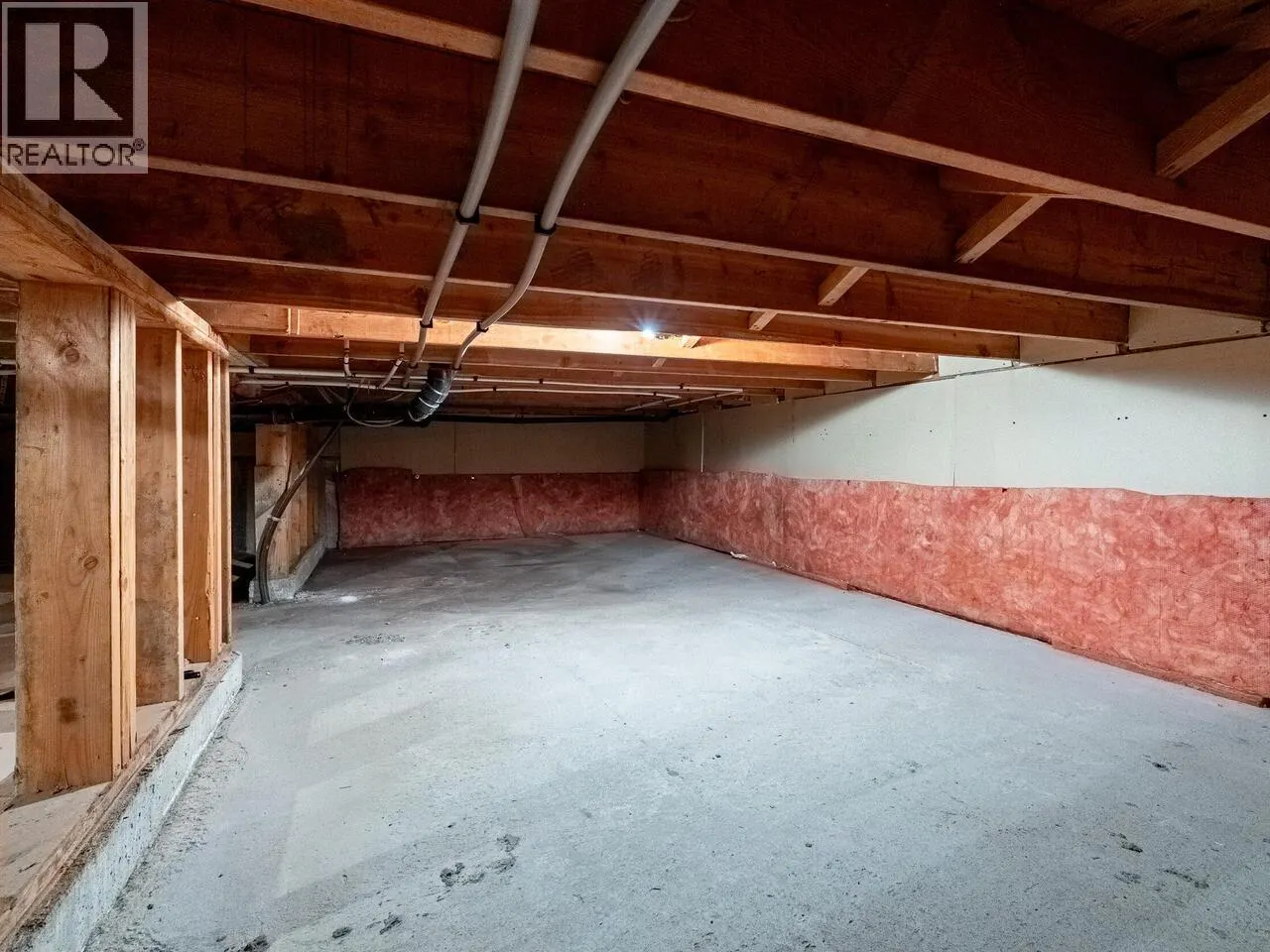 39 W 12TH AVENUE