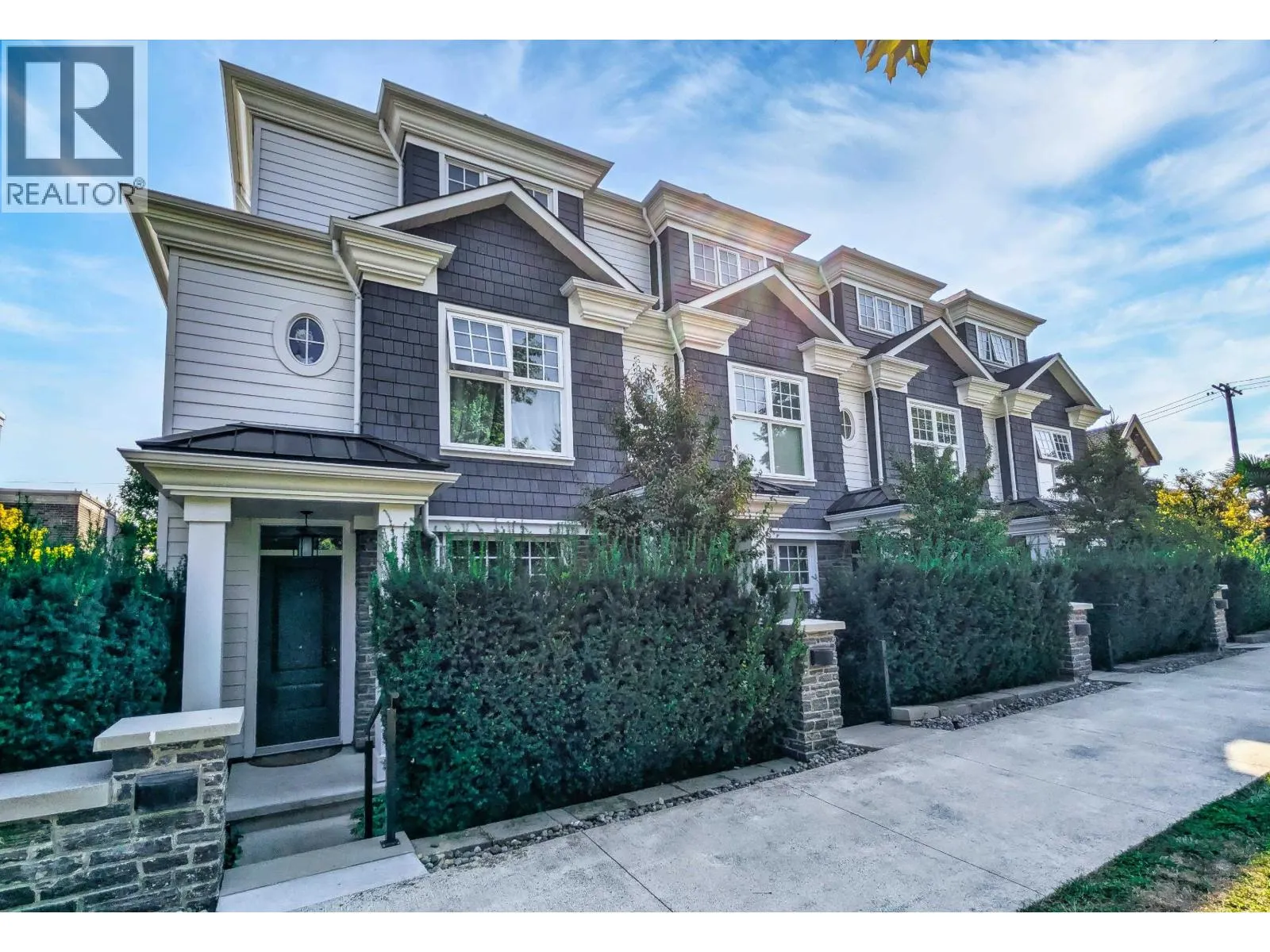 276 W 62ND AVENUE