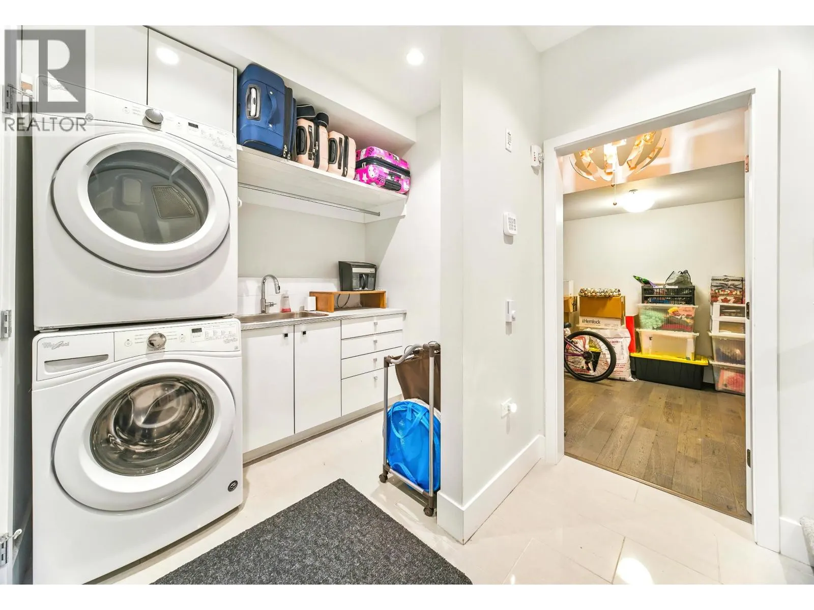 276 W 62ND AVENUE