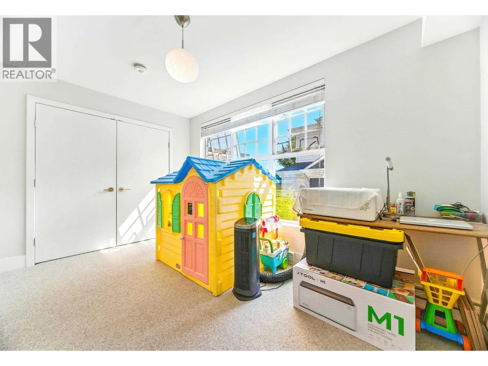 276 W 62ND AVENUE