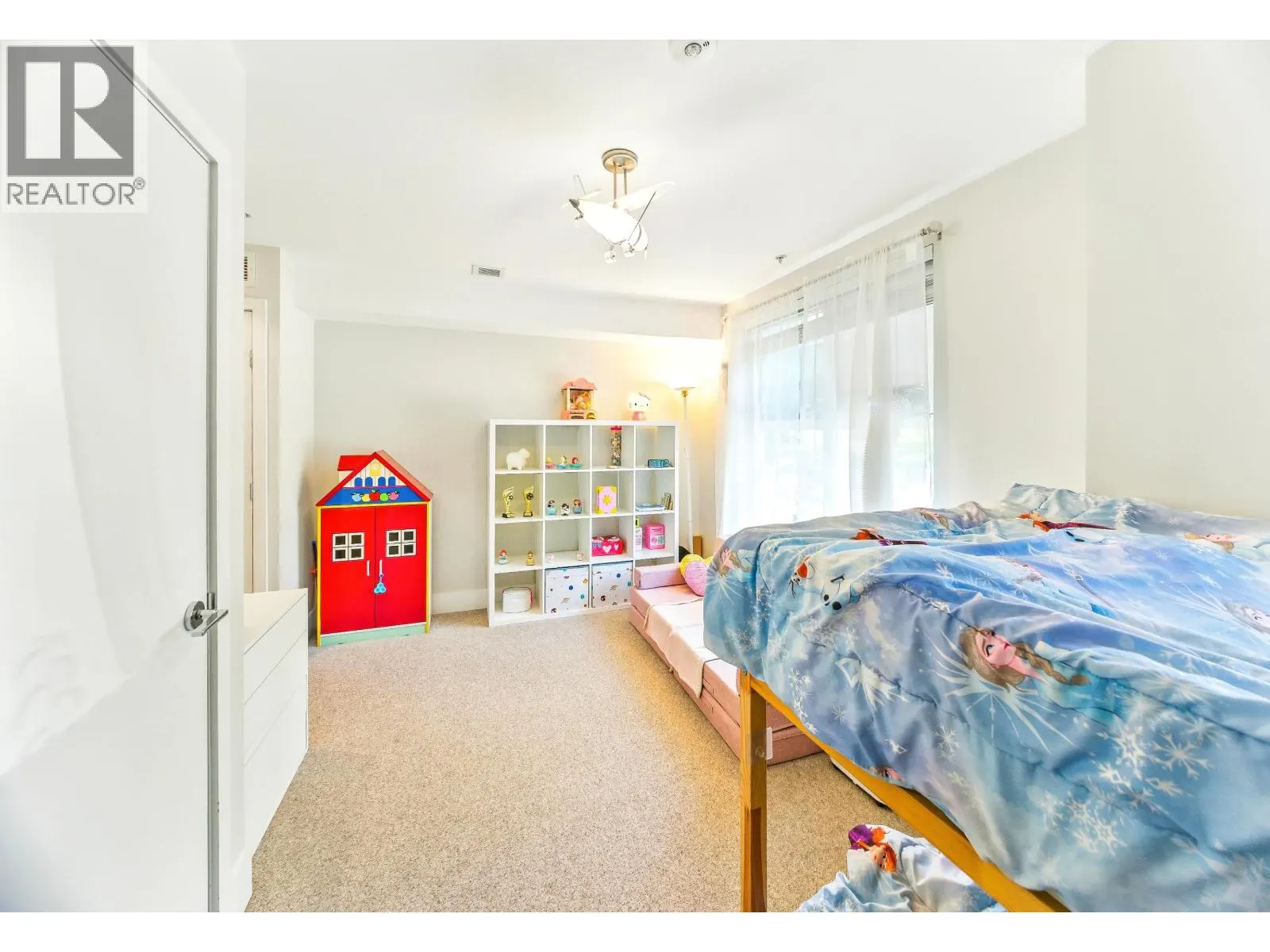 276 W 62ND AVENUE