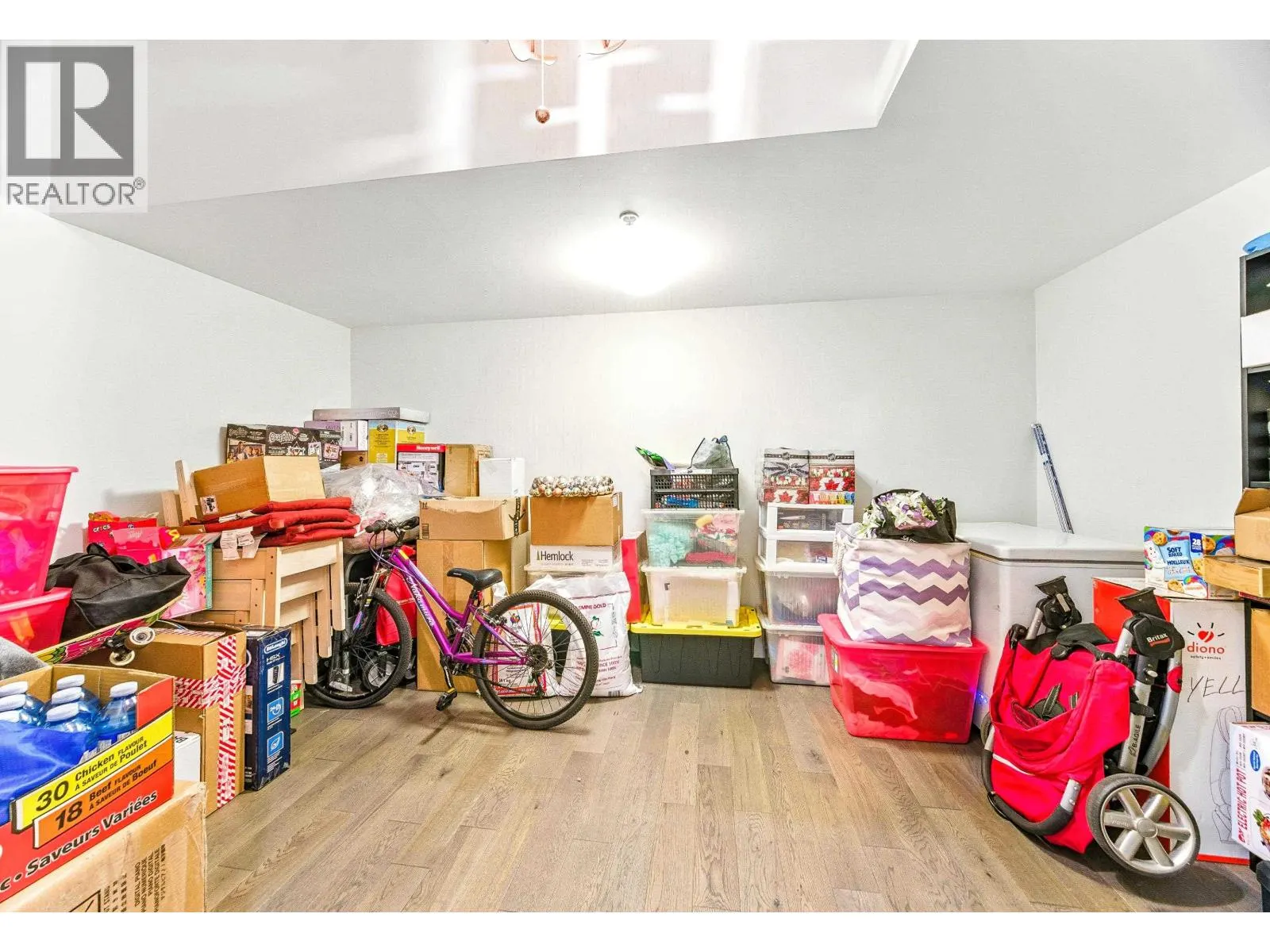 276 W 62ND AVENUE