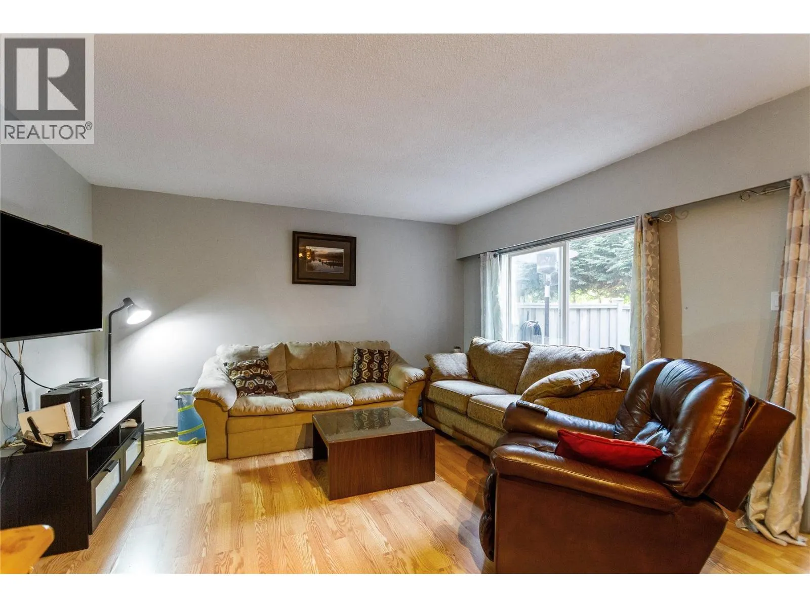50 3046 COAST MERIDIAN ROAD