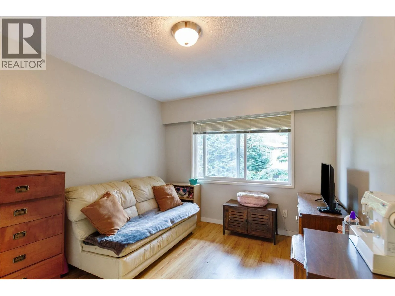 50 3046 COAST MERIDIAN ROAD