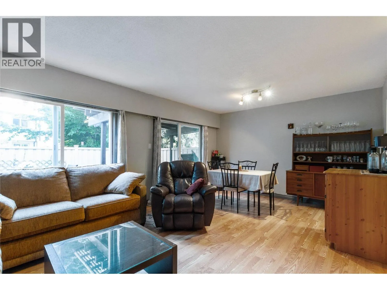 50 3046 COAST MERIDIAN ROAD