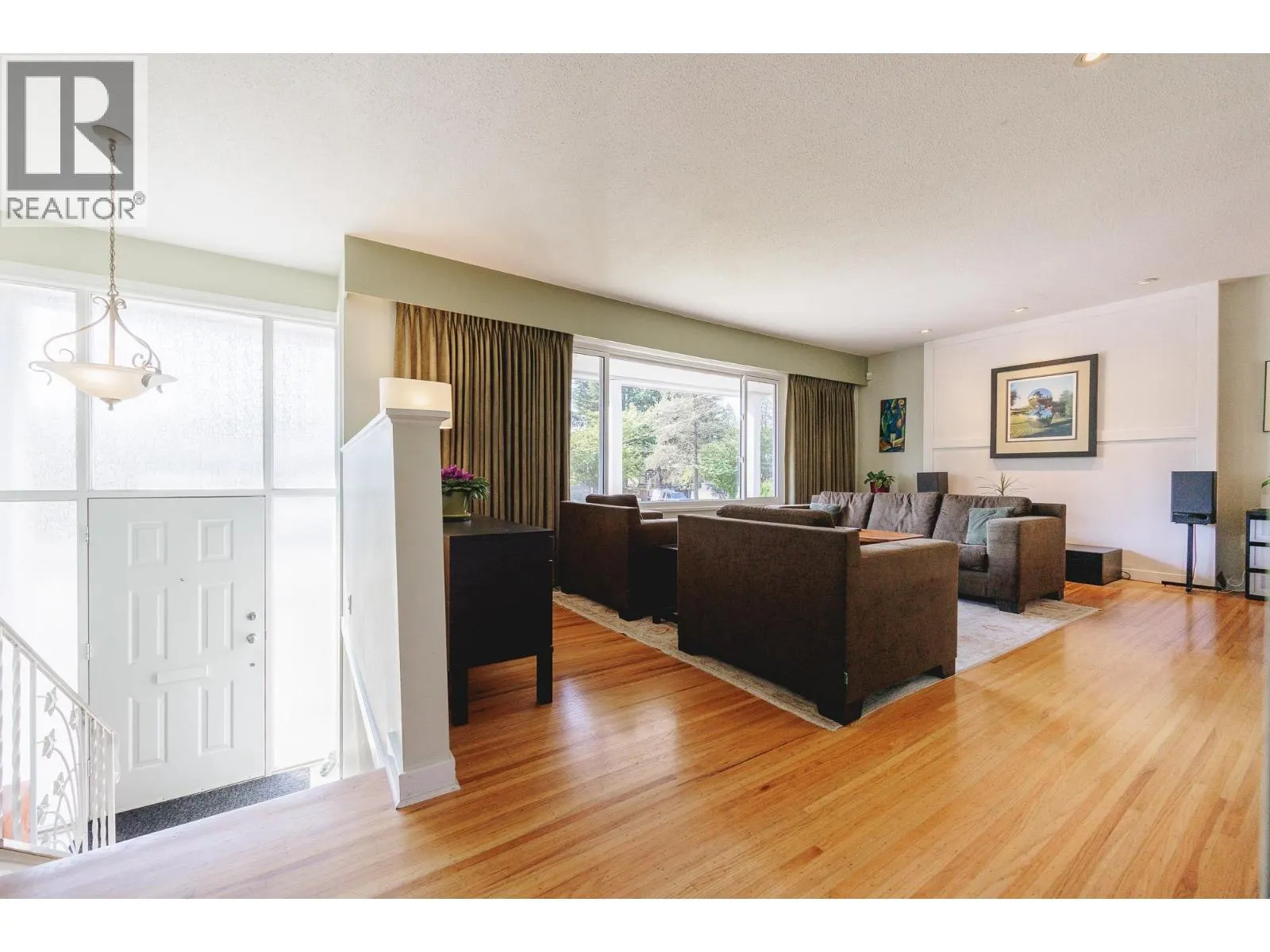 1444 EASTERN DRIVE