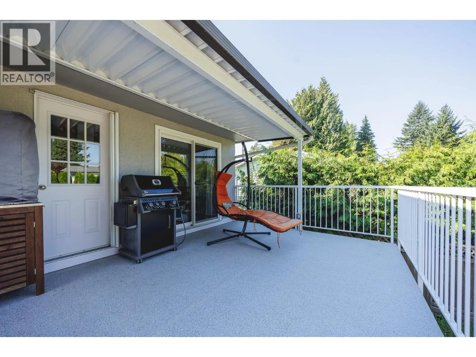 1444 EASTERN DRIVE