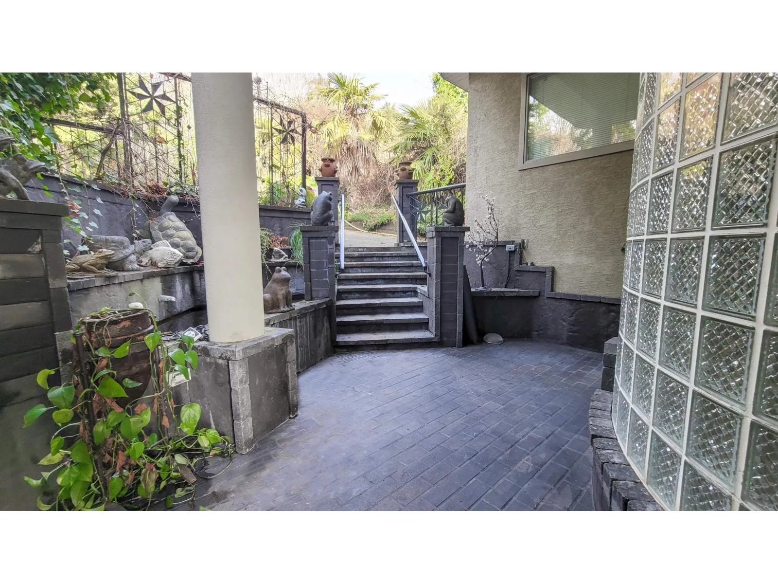 14937 BLACKWOOD LANE