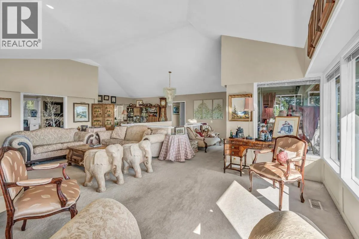 4415 WOODCREST ROAD