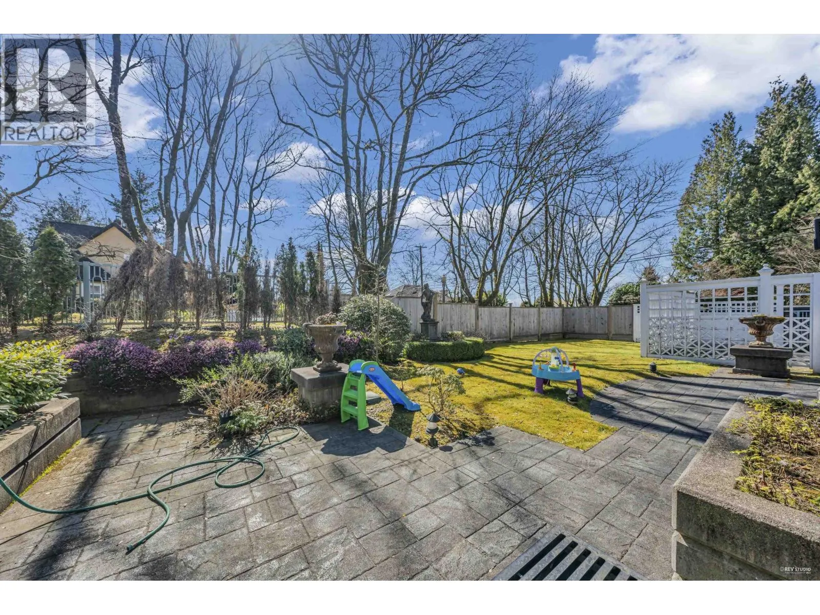 5885 ANGUS DRIVE