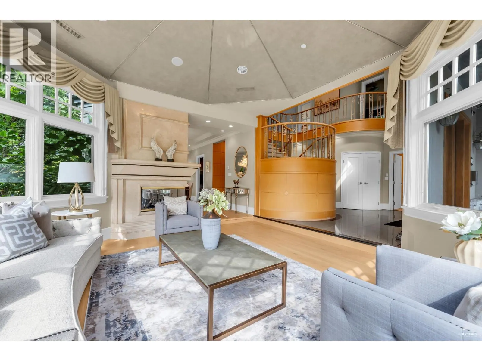 5885 ANGUS DRIVE