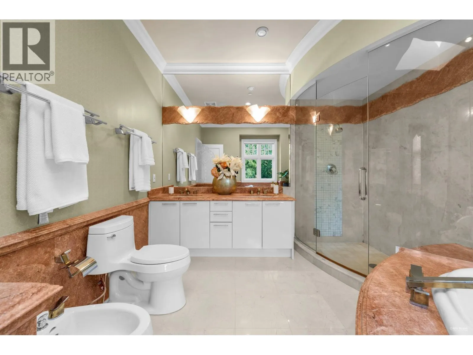 5885 ANGUS DRIVE