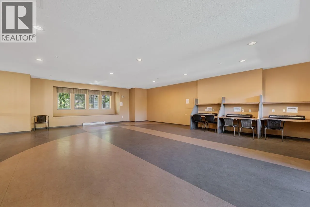 6207 5117 GARDEN CITY ROAD
