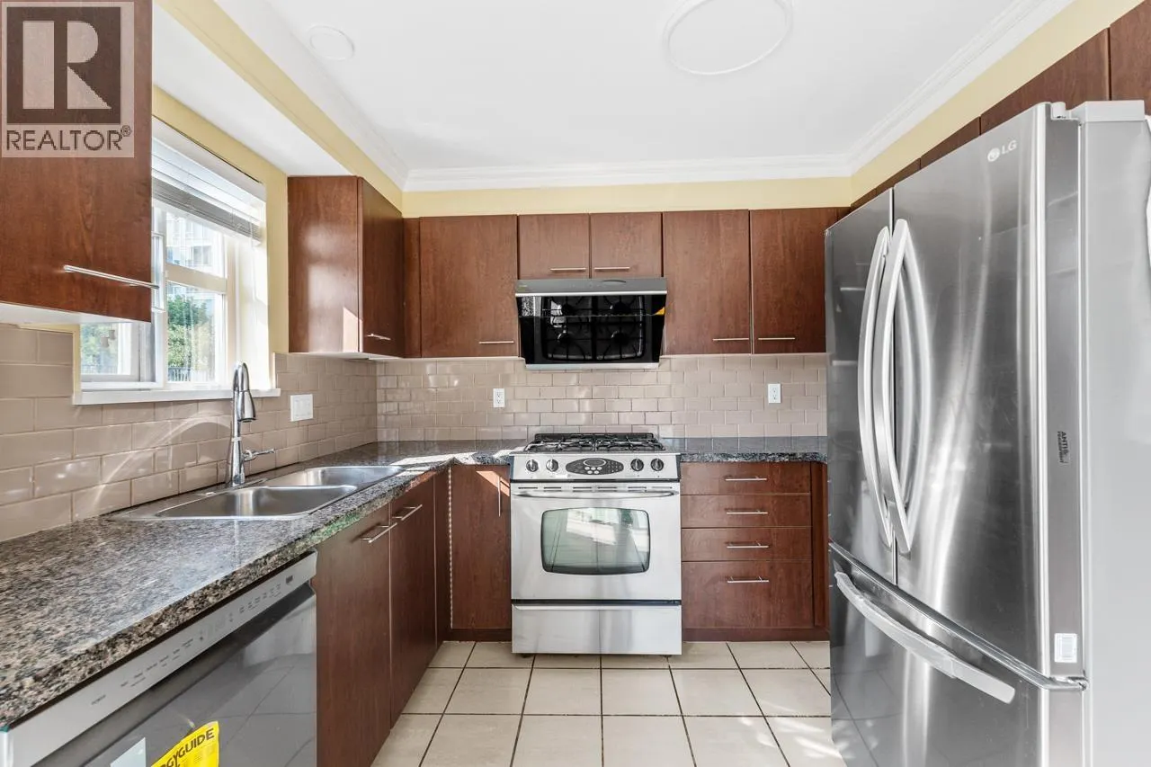 6207 5117 GARDEN CITY ROAD
