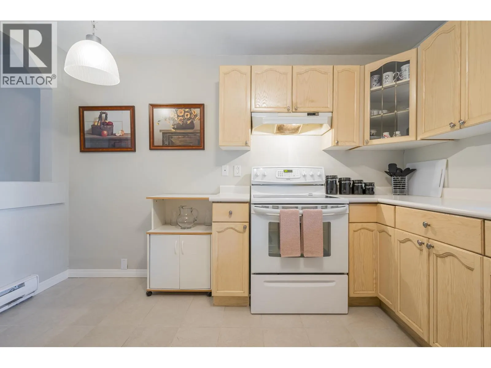 307 4955 RIVER ROAD