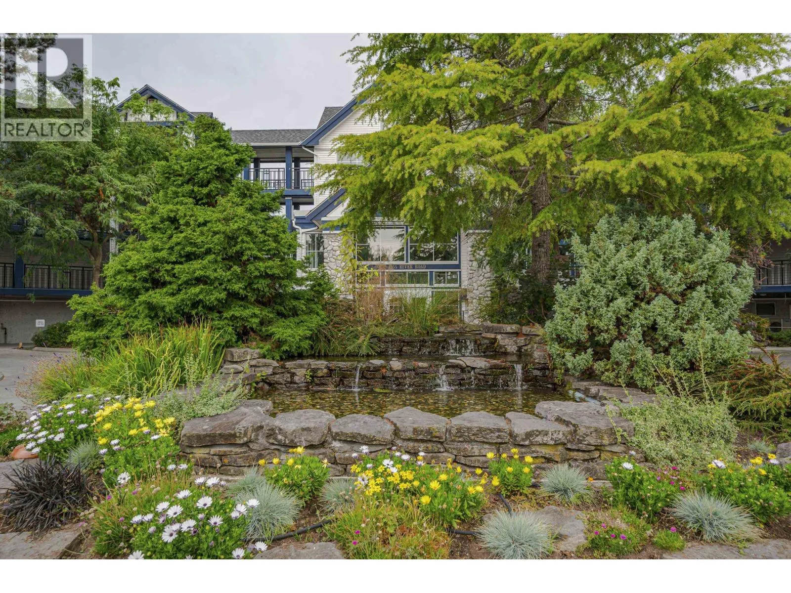 307 4955 RIVER ROAD