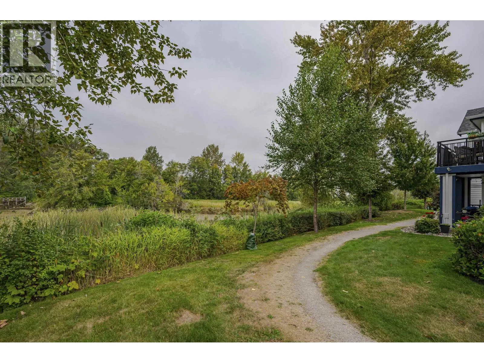 307 4955 RIVER ROAD