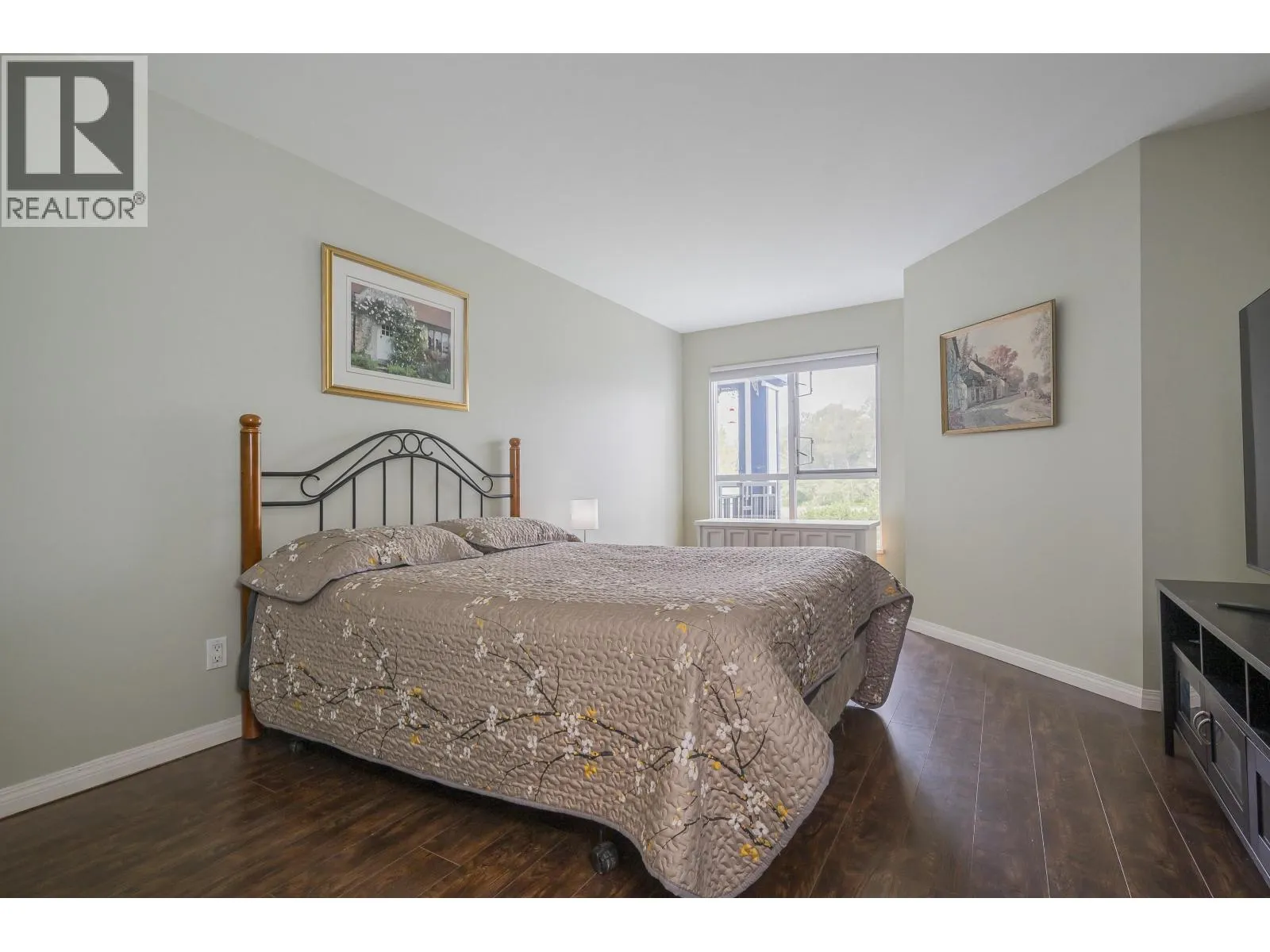 307 4955 RIVER ROAD