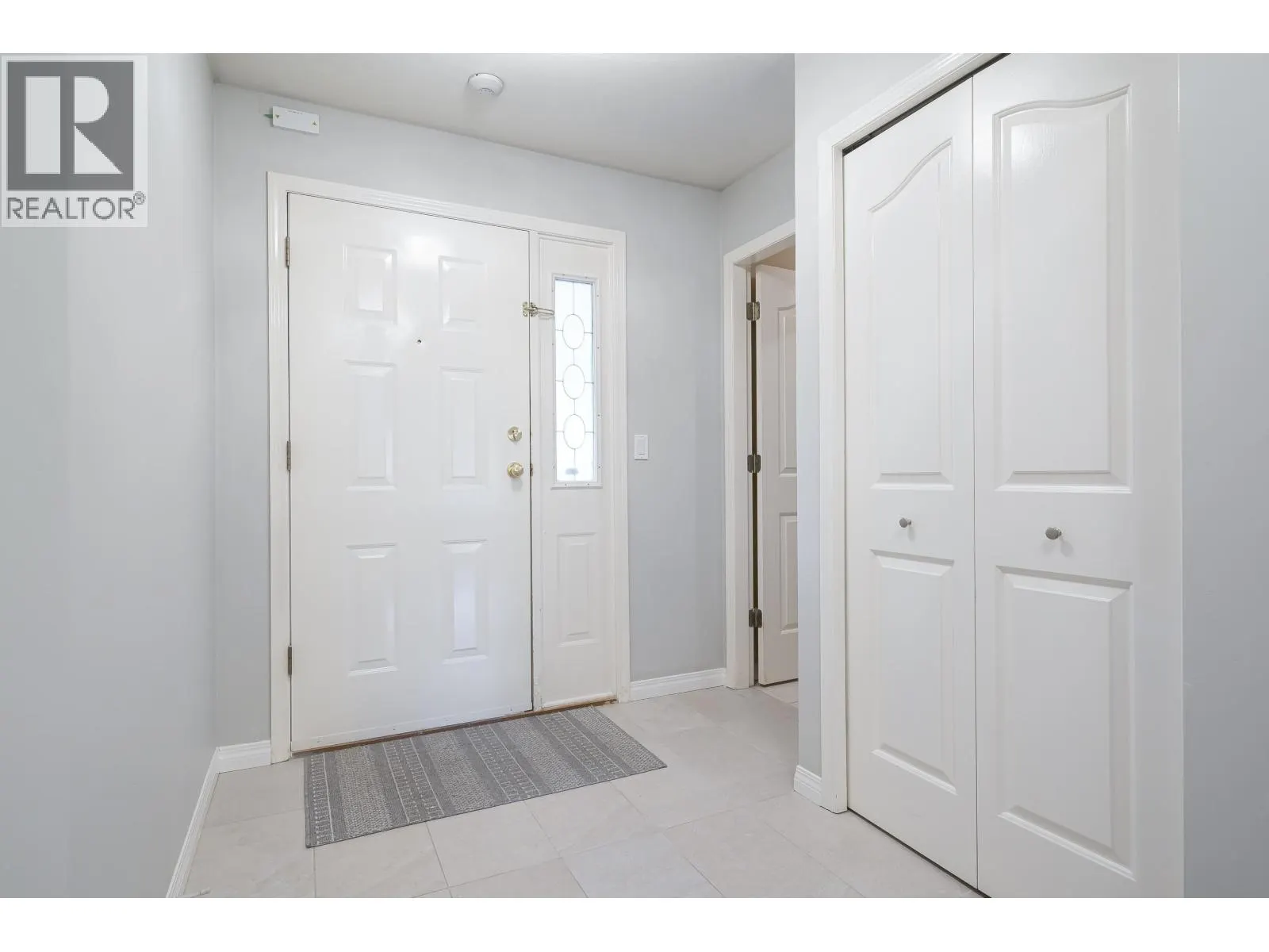 307 4955 RIVER ROAD
