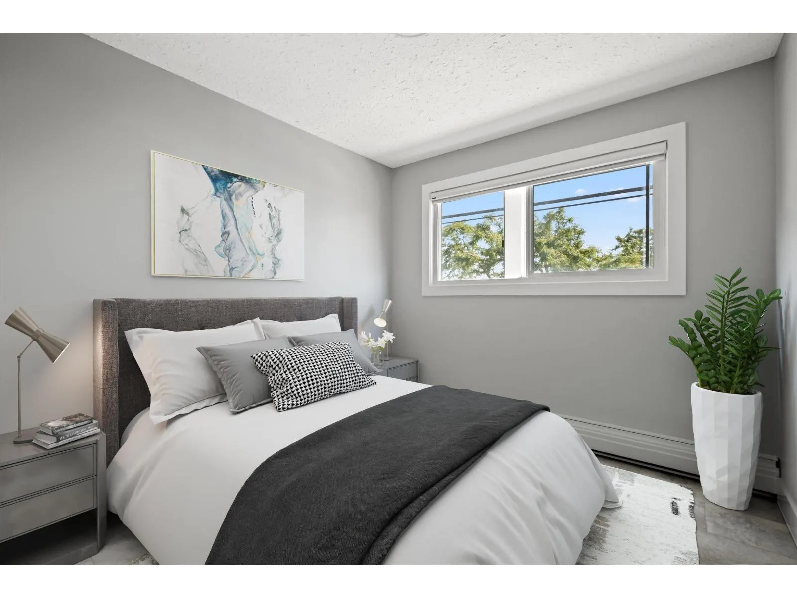 110 14881 MARINE DRIVE