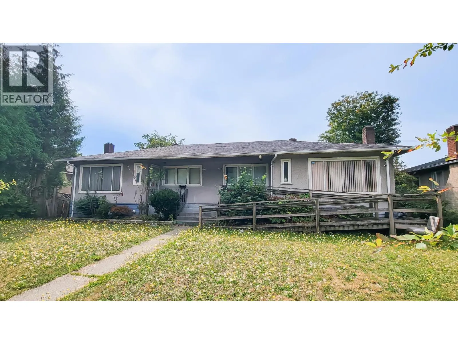 2576 S GRANDVIEW HIGHWAY