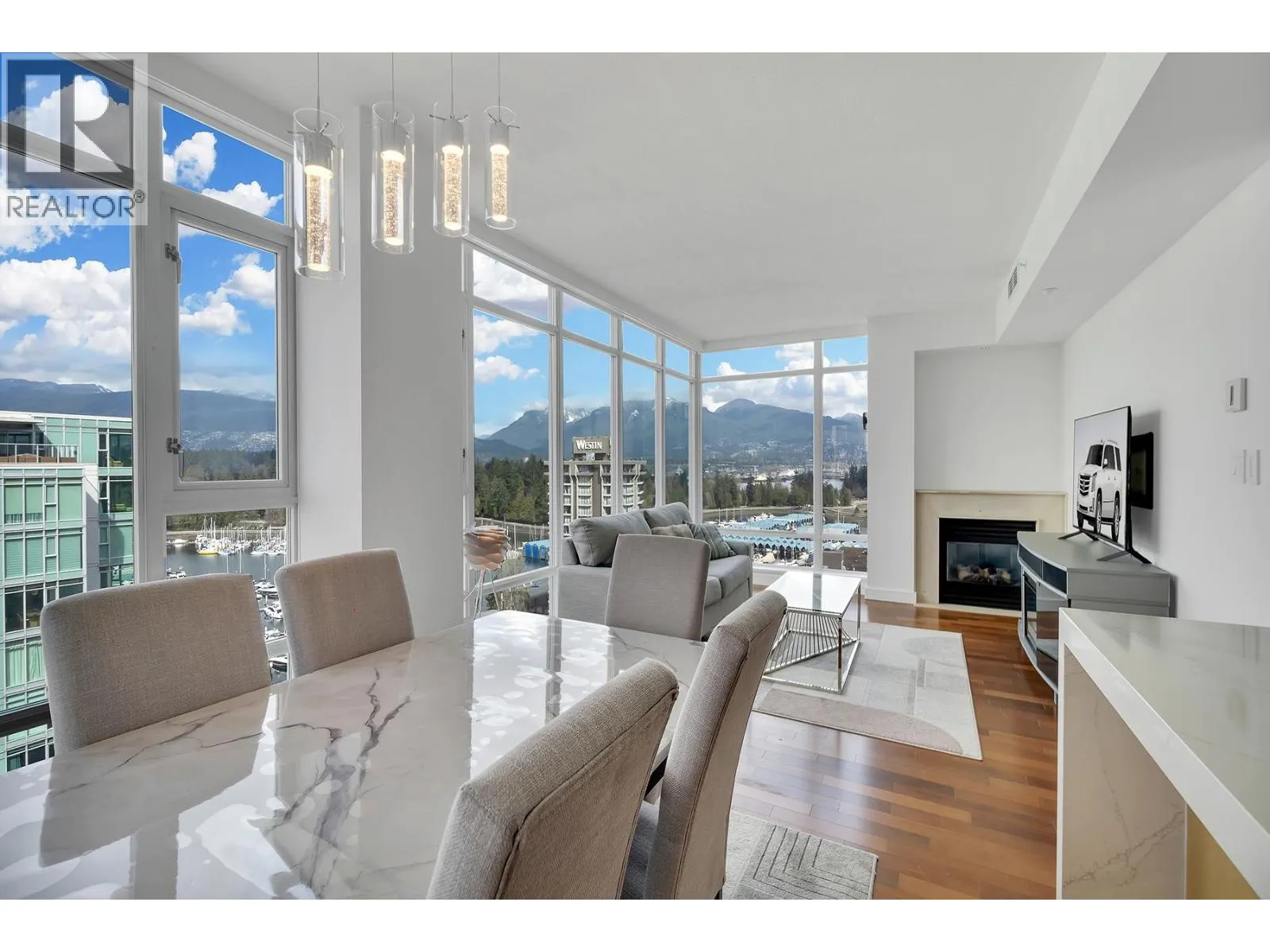 1904 1616 BAYSHORE DRIVE