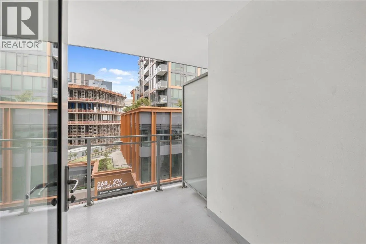 607 258 NELSON'S COURT