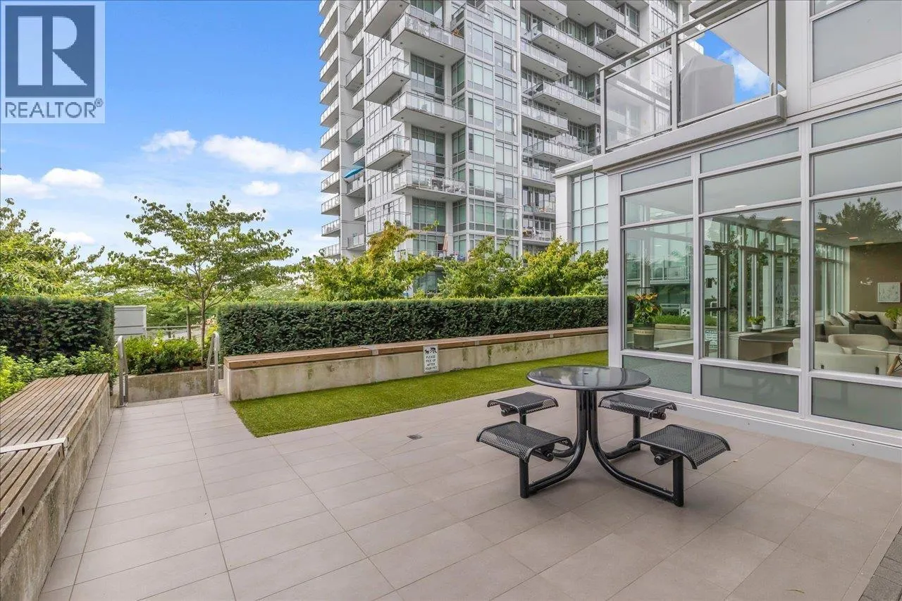 607 258 NELSON'S COURT