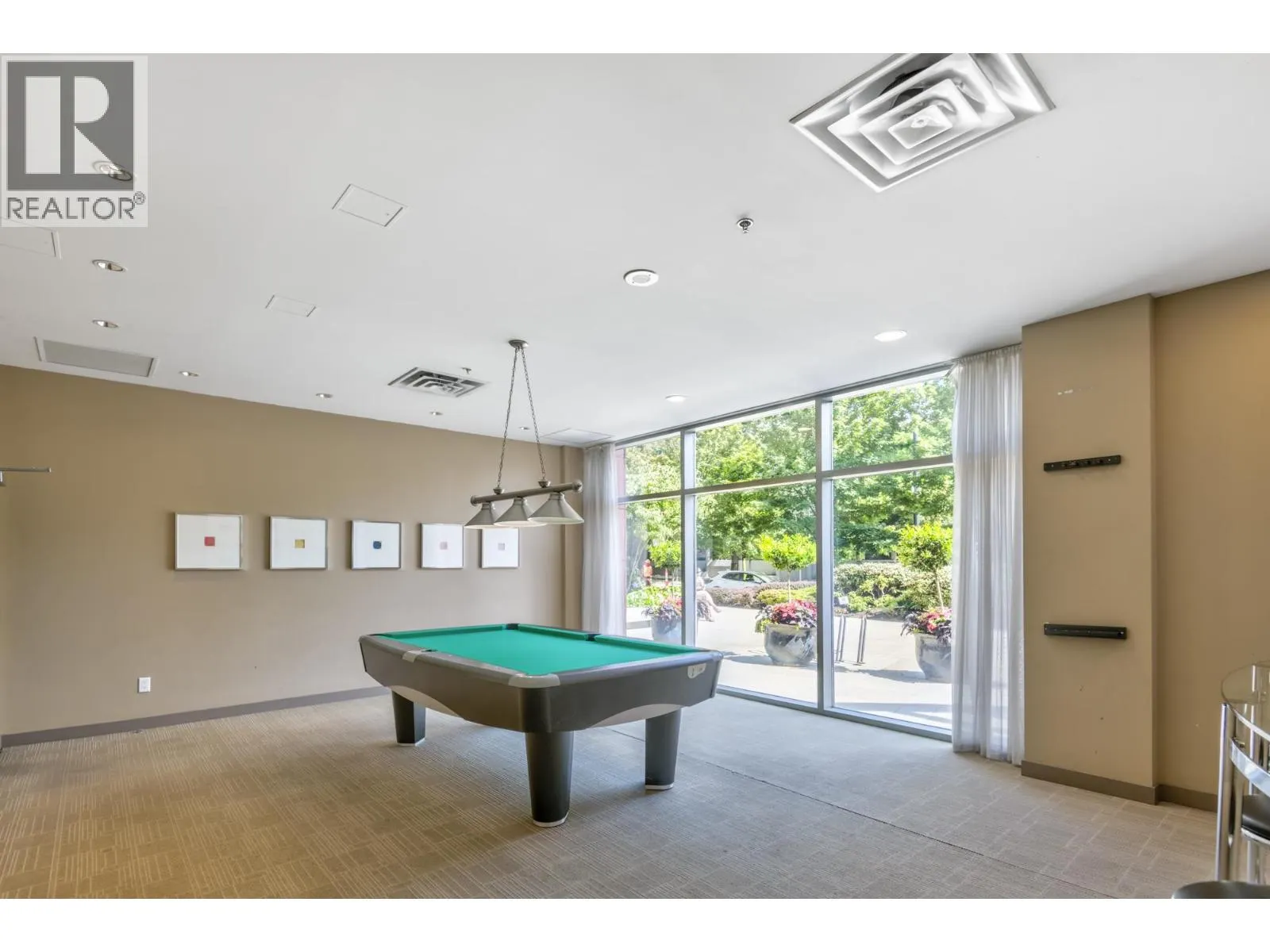 1207 1408 STRATHMORE MEWS