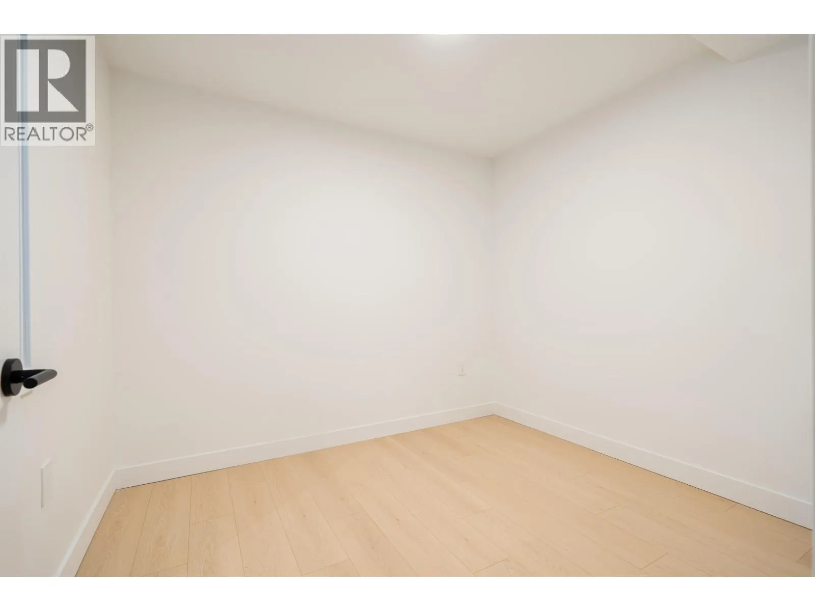 850 W 64TH AVENUE