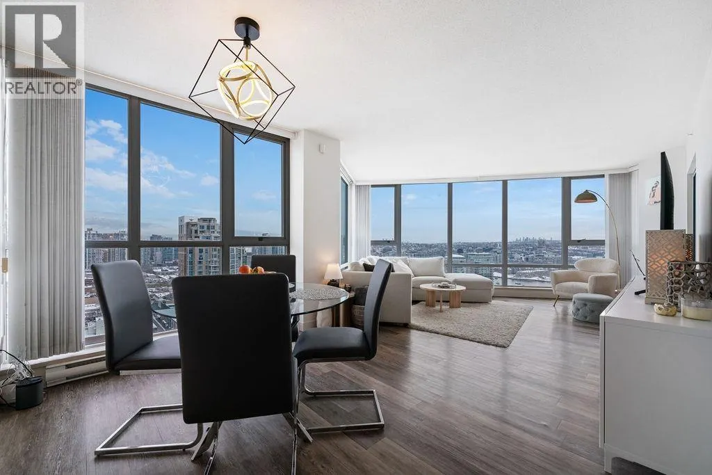 3107 1408 STRATHMORE MEWS