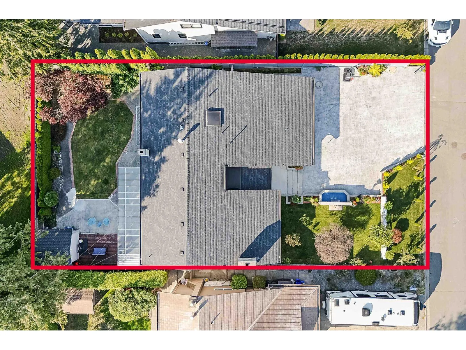 6875 ROCKFORD PLACE