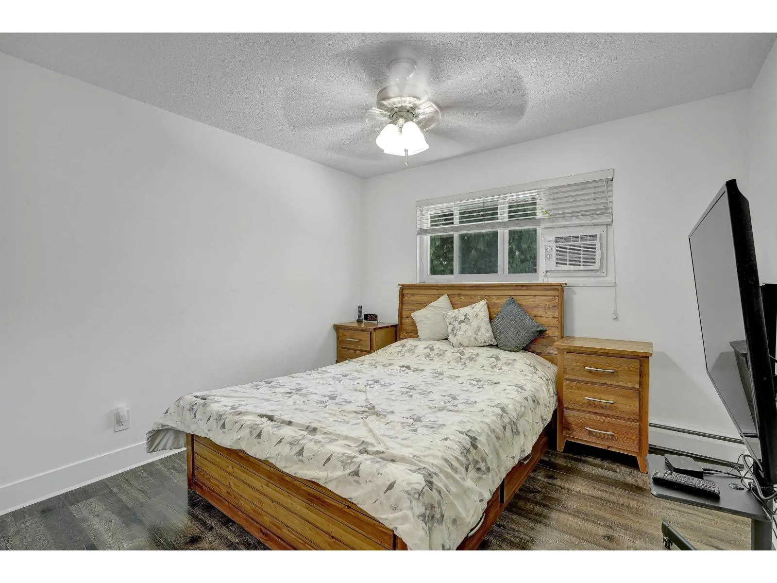 6875 ROCKFORD PLACE