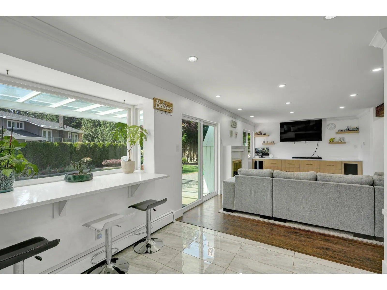 6875 ROCKFORD PLACE