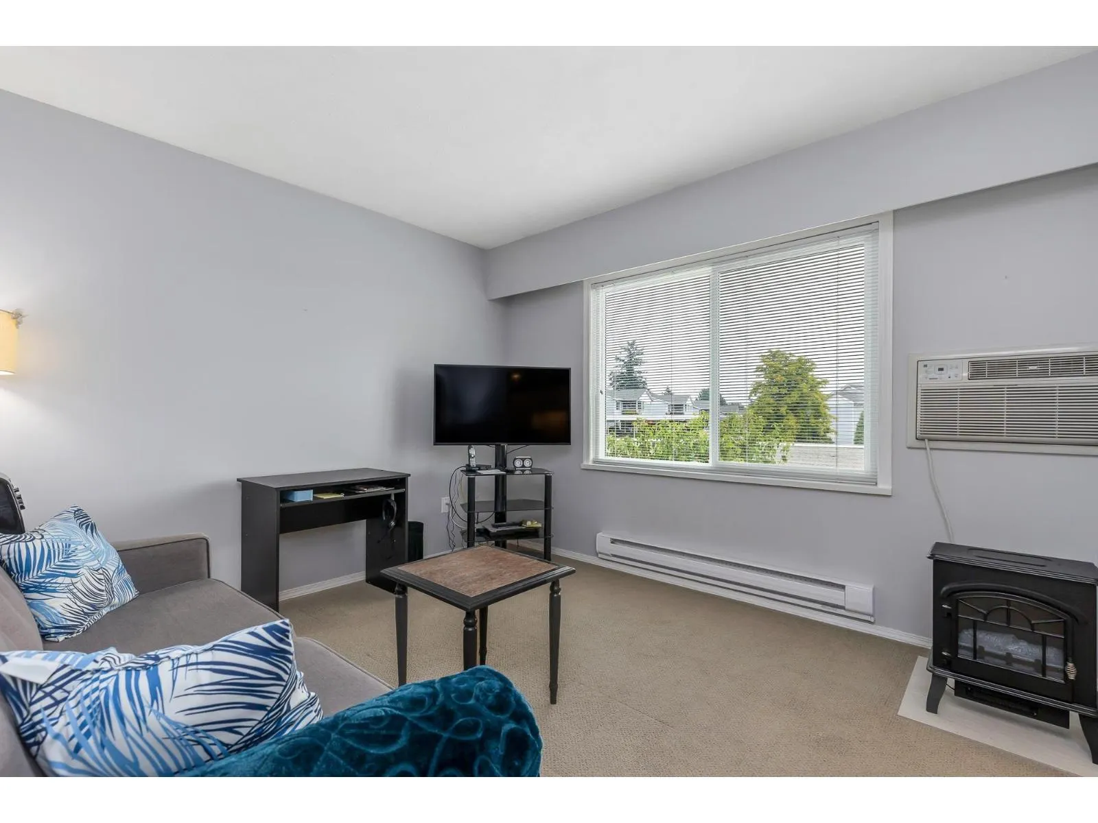 128 32691 GARIBALDI DRIVE