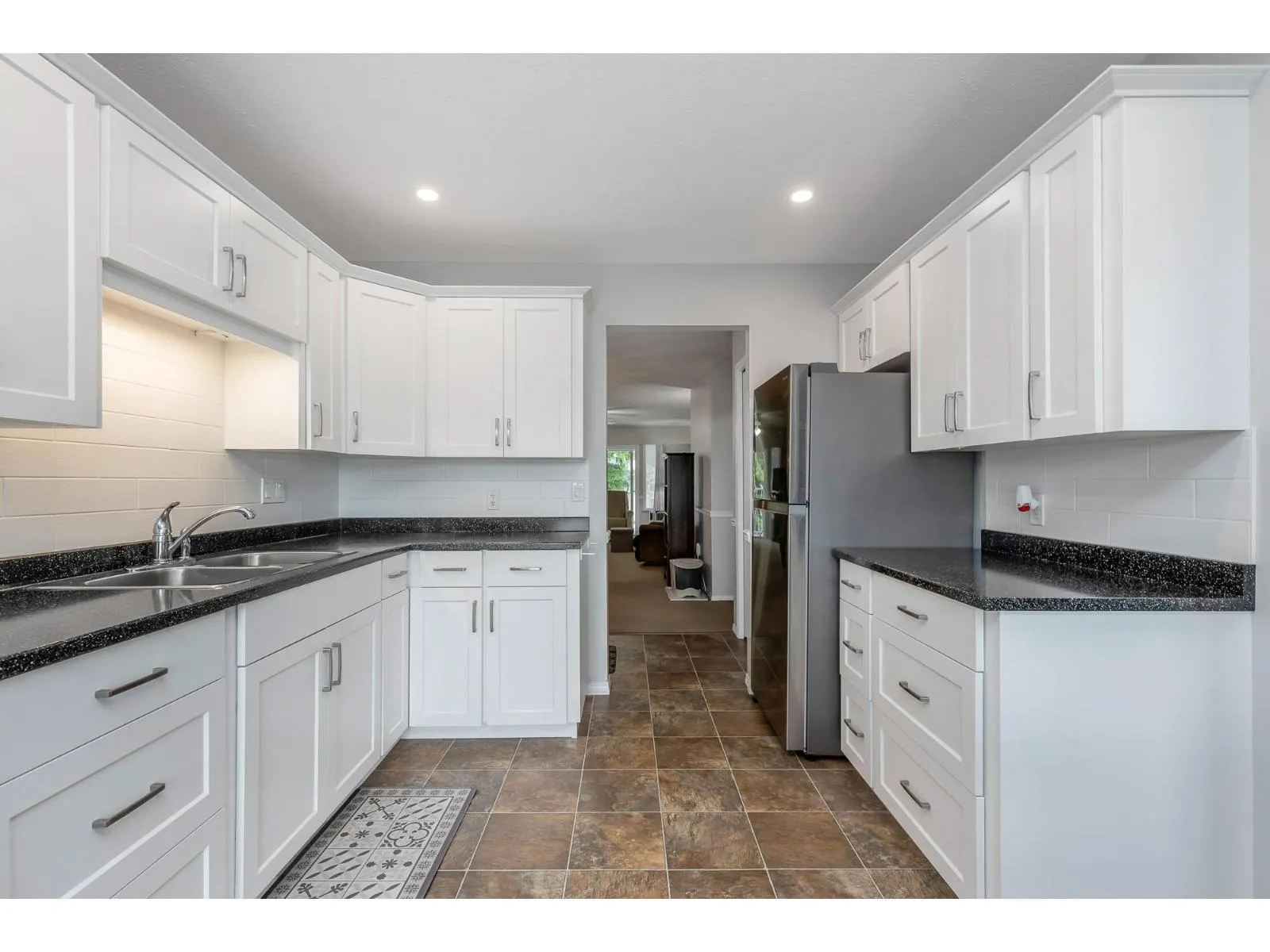 128 32691 GARIBALDI DRIVE