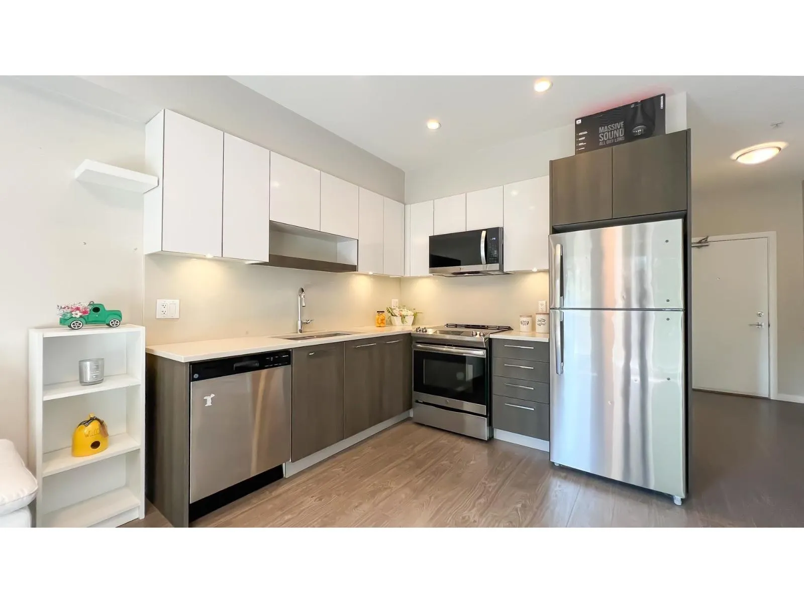 108 13768 108 AVENUE