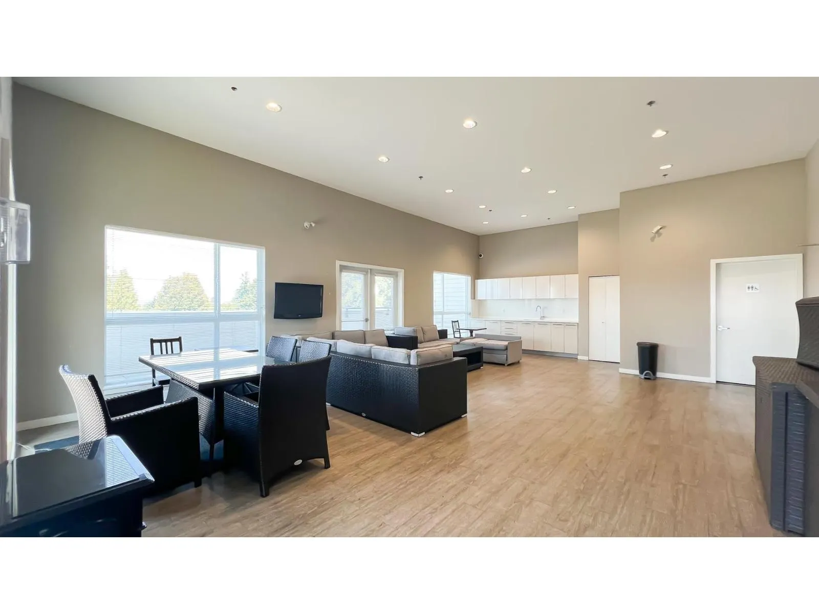 108 13768 108 AVENUE